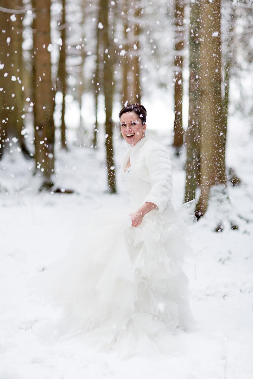 wedding-shot-snow-black-forest-by-rockwedding18