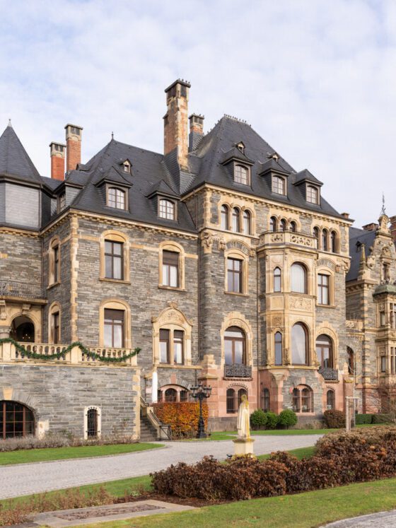Winterzauber an der Mosel: Als Hochzeitsplaner auf Schloss Lieser
