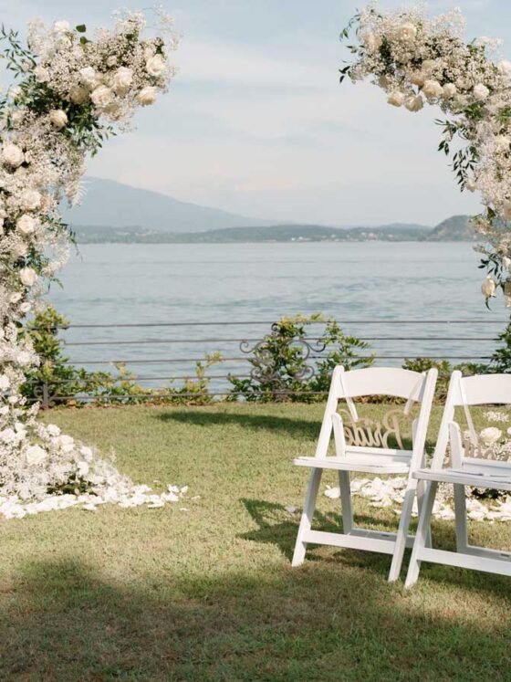 Elegante Gartenhochzeit in einer privaten Villa – Hochzeitsplanung am Luganer See