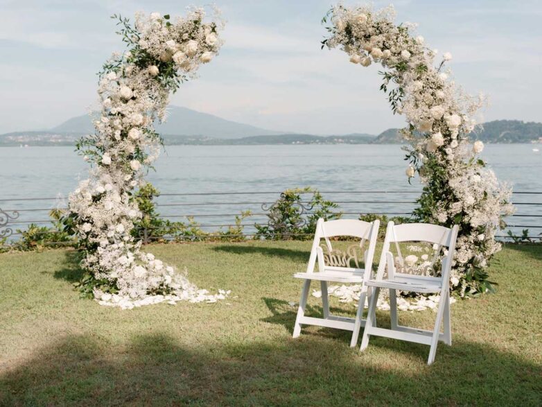 Luganersee-hochzeit-lake-lugano-hochzeitsplanung-anna-maria-rock-weddingpanner-italien-destination-wedding-freie-trauung-titel